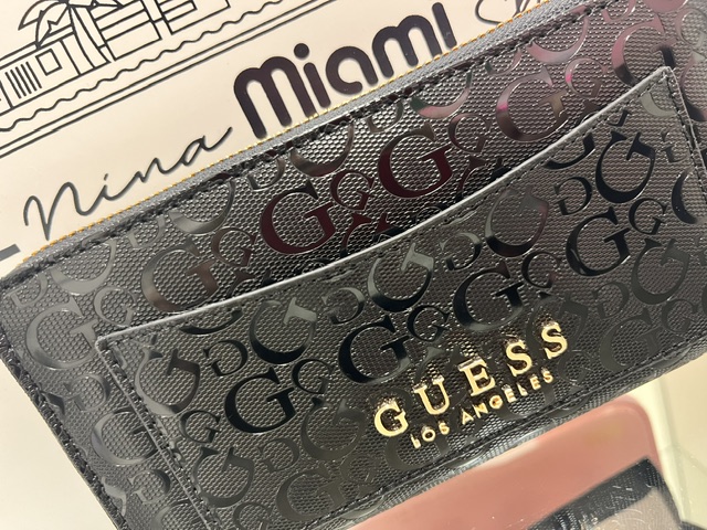 ID-105 Billetera Guess - Imagen 3
