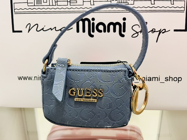 ID-109 Monedero tipo cartera Guess
