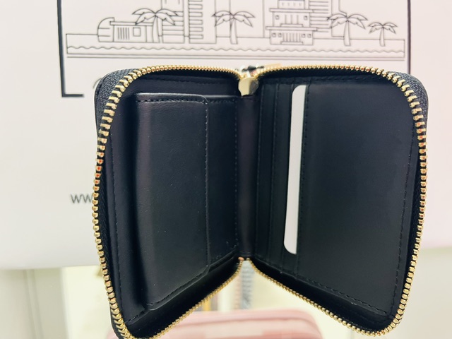 ID-107 Billetera Guess - Imagen 4